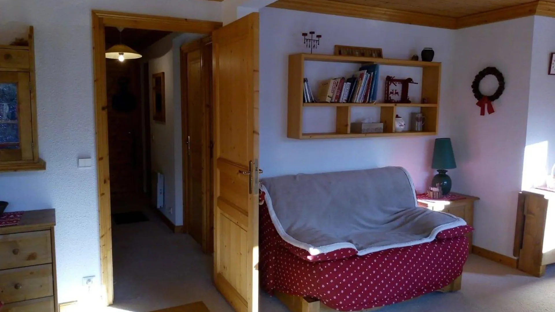 Vaste Appt 2 Ch + Cabine, 200M Des Pistes, Parking, Balcon Sud, Non-Fumeur - Fr-1-355-183 Meribel Apartment